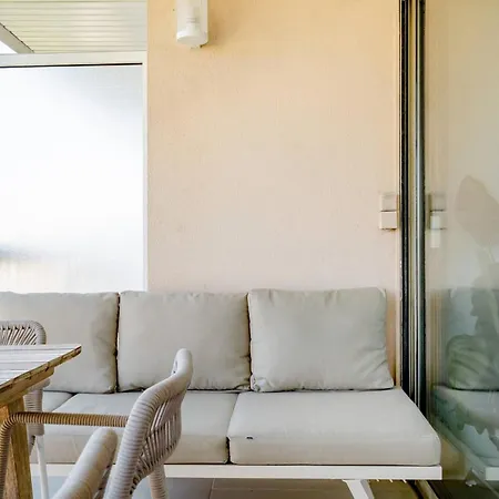 Pool, Sea & Absolute Comfort דירה