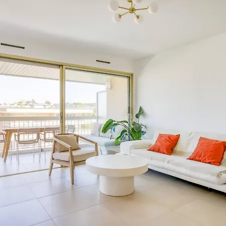 Pool, Sea & Absolute Comfort * ז'ואן-לה-פינס